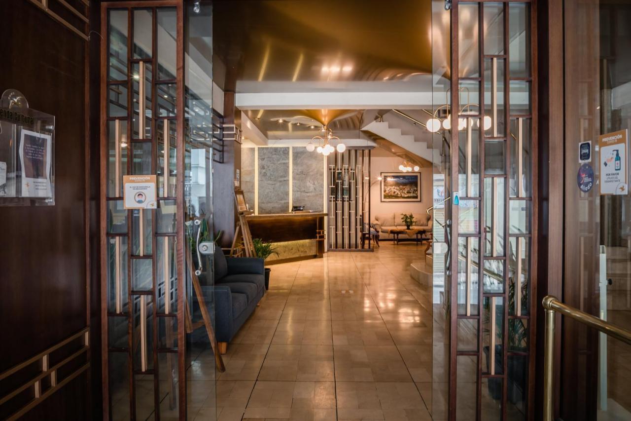 Libertador Hotel