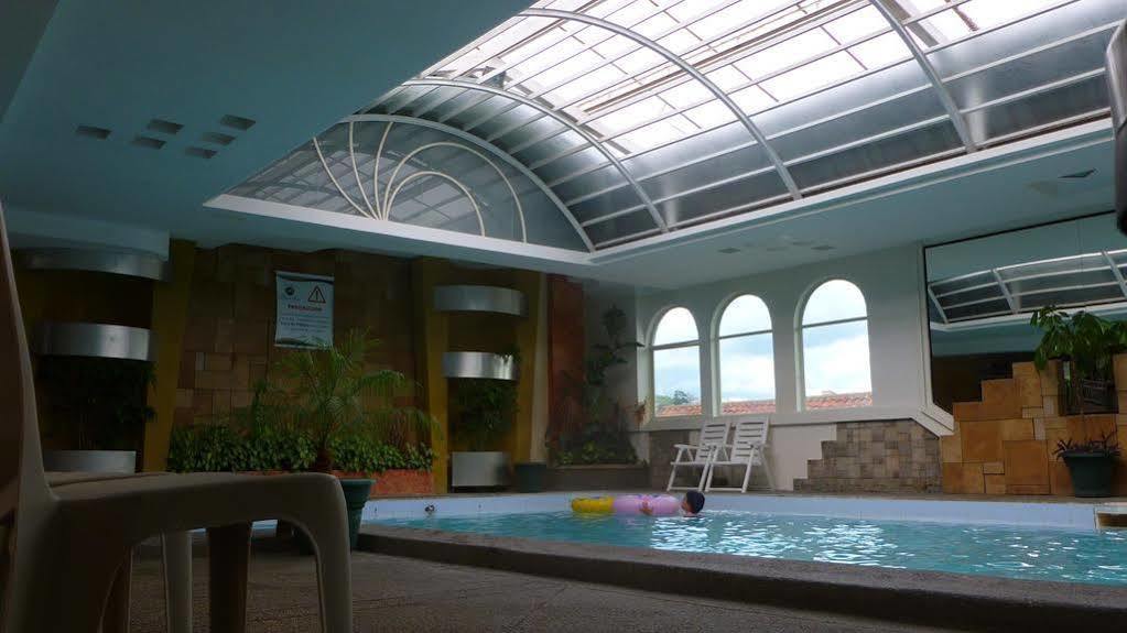 Libertador 4* Loja